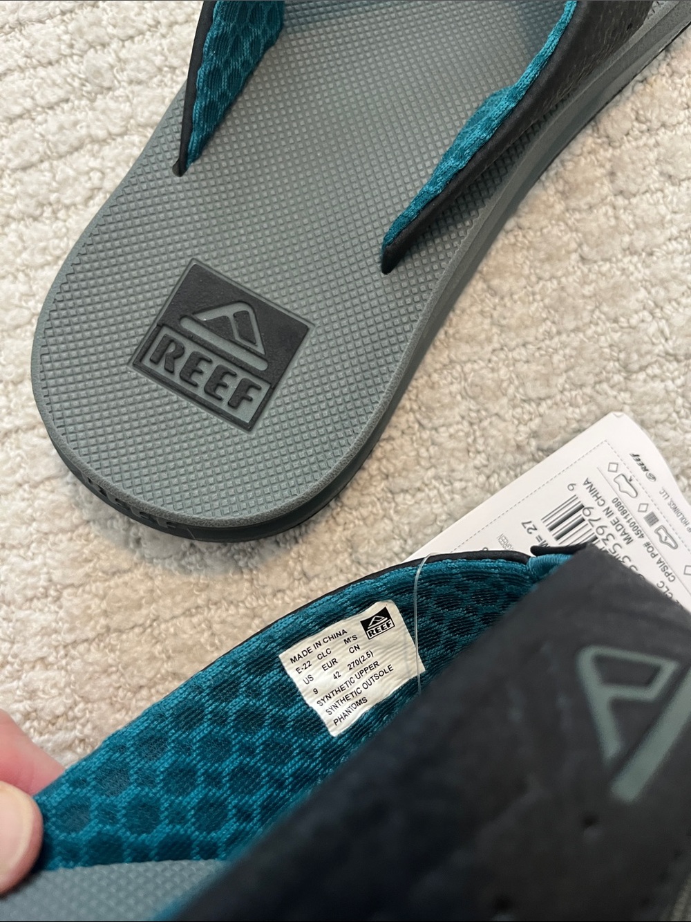 Reef Phantoms Flip Flops NWT Black & Gray with Teal Accents - Picture 3 of 5